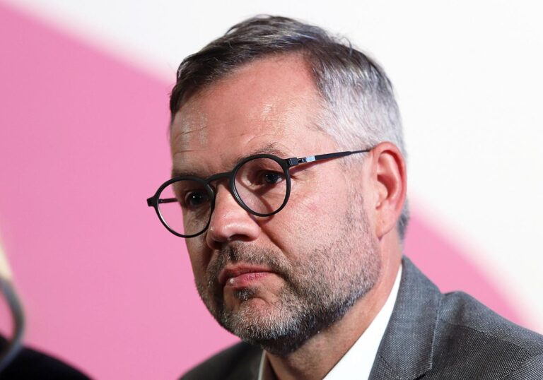 Roth mahnt zu Einheitlichkeit gegenüber China in Taiwan-Frage