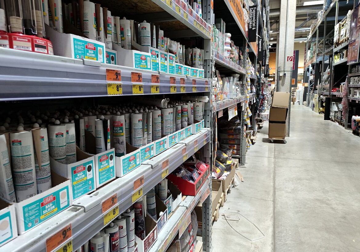 Etwas weniger Firmen wollen Preise erhöhen