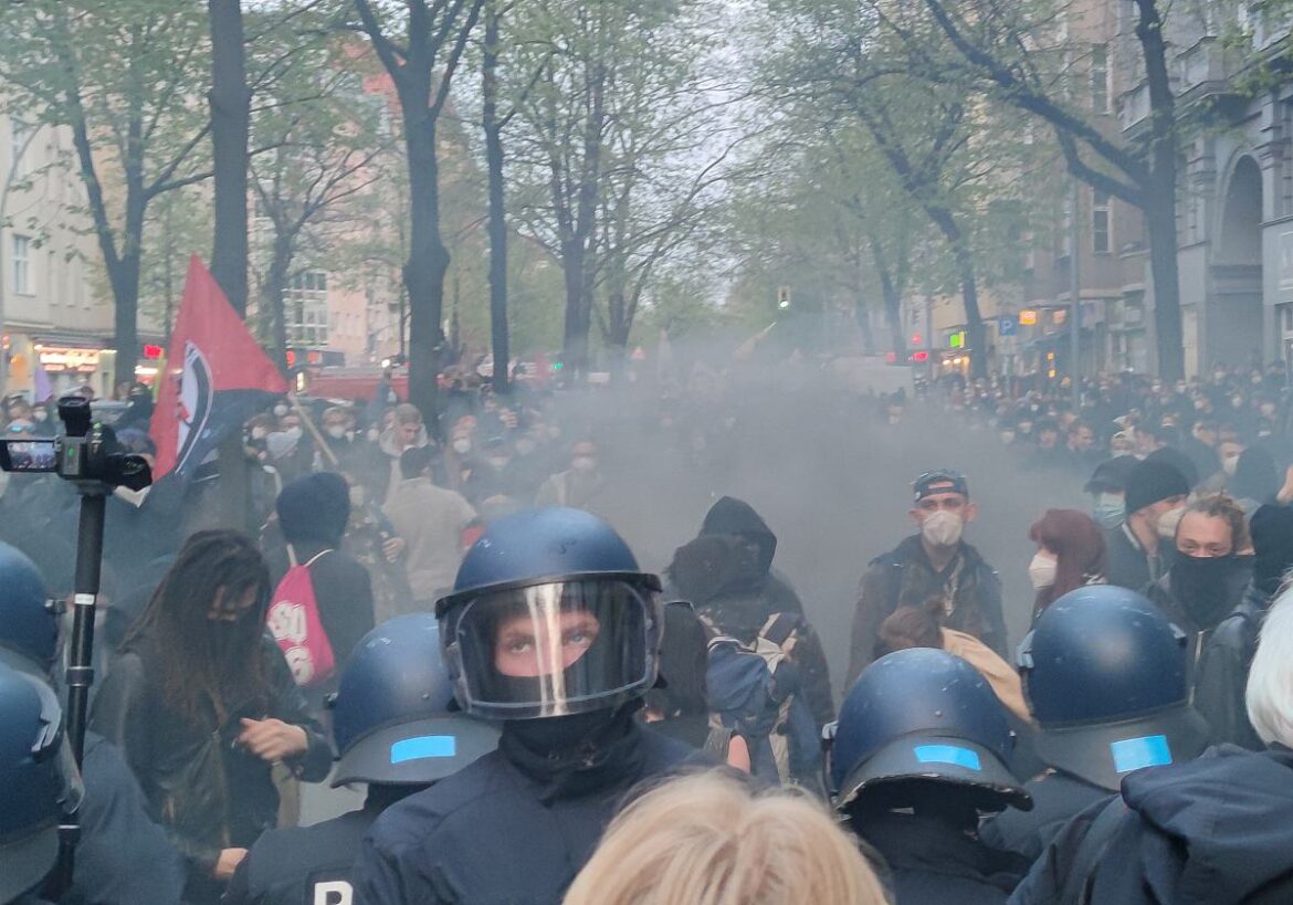 Polizei rechnet mit 15.000 Teilnehmern bei 1.-Mai-Demo