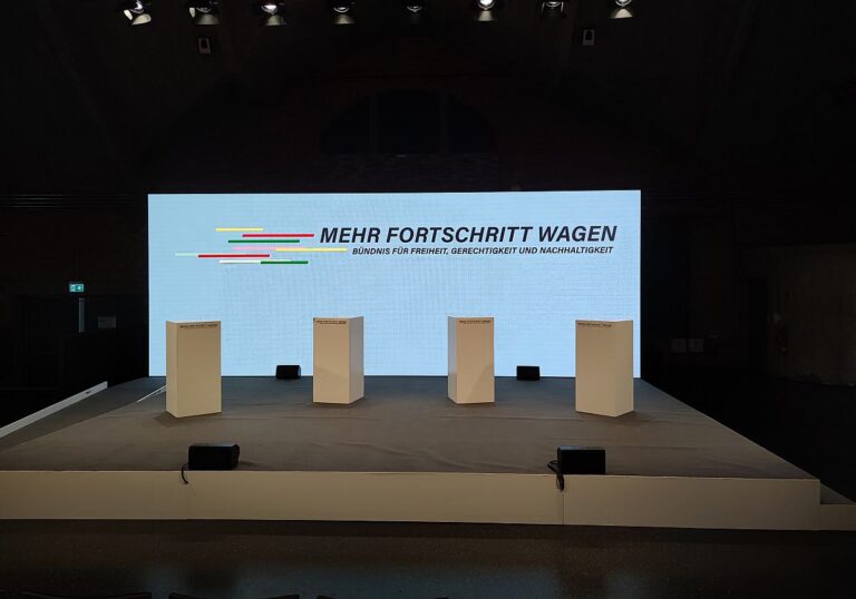 Union wirft Ampel Arbeitsverweigerung vor