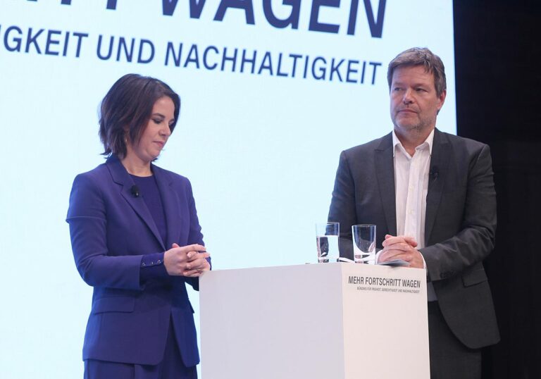 SPD-Flügel warnt Baerbock und Habeck vor “Anti-China-Strategie”