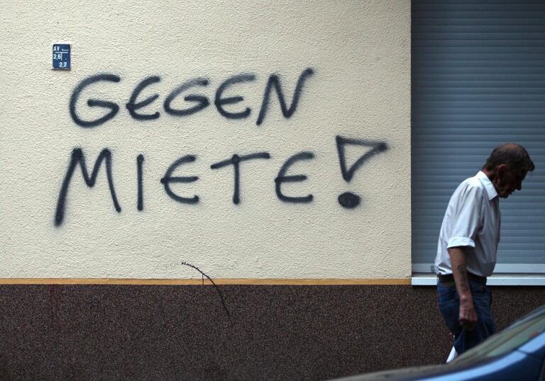 Kühnert sieht in Indexmieten “Pest auf dem Mietmarkt”