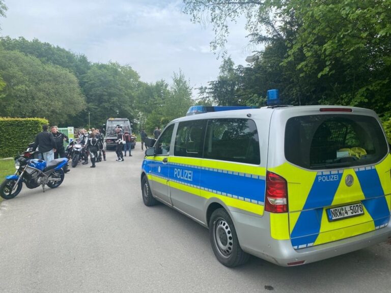 "Bitte anhalten" lautete das Credo am Samstag an der Venner Egge. / Foto: Polizei Osnabrück