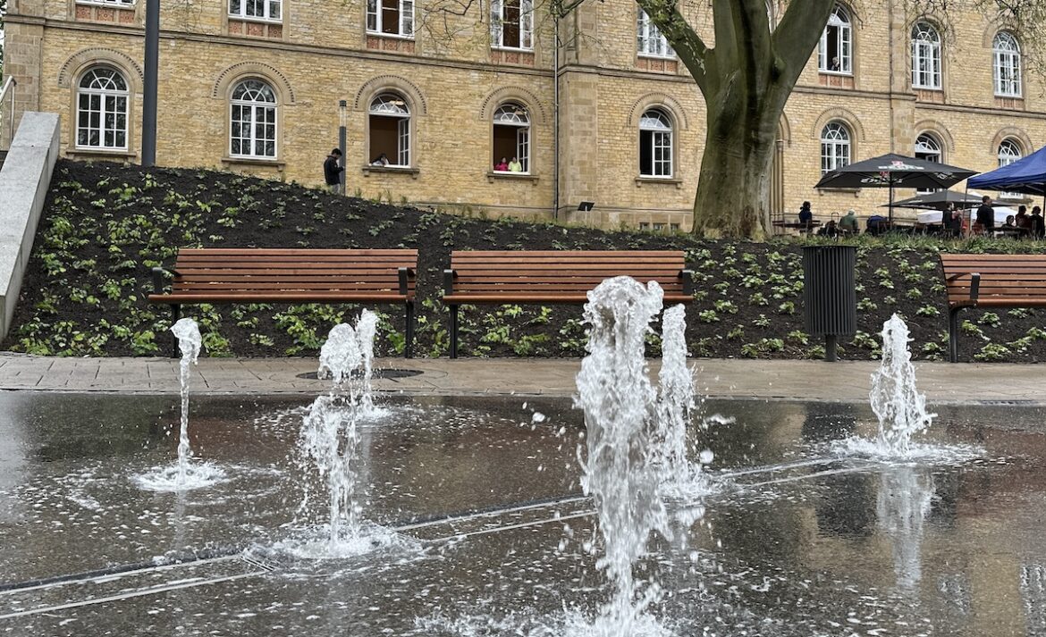 Der Platz der Städtefreundschaften wird teurer als geplant. / Foto: Pohlmann