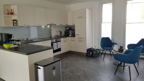 In den Gemeinschaftsküchen können die Klientinnen und Klienten gemeinsam kochen. / Foto: Rykov