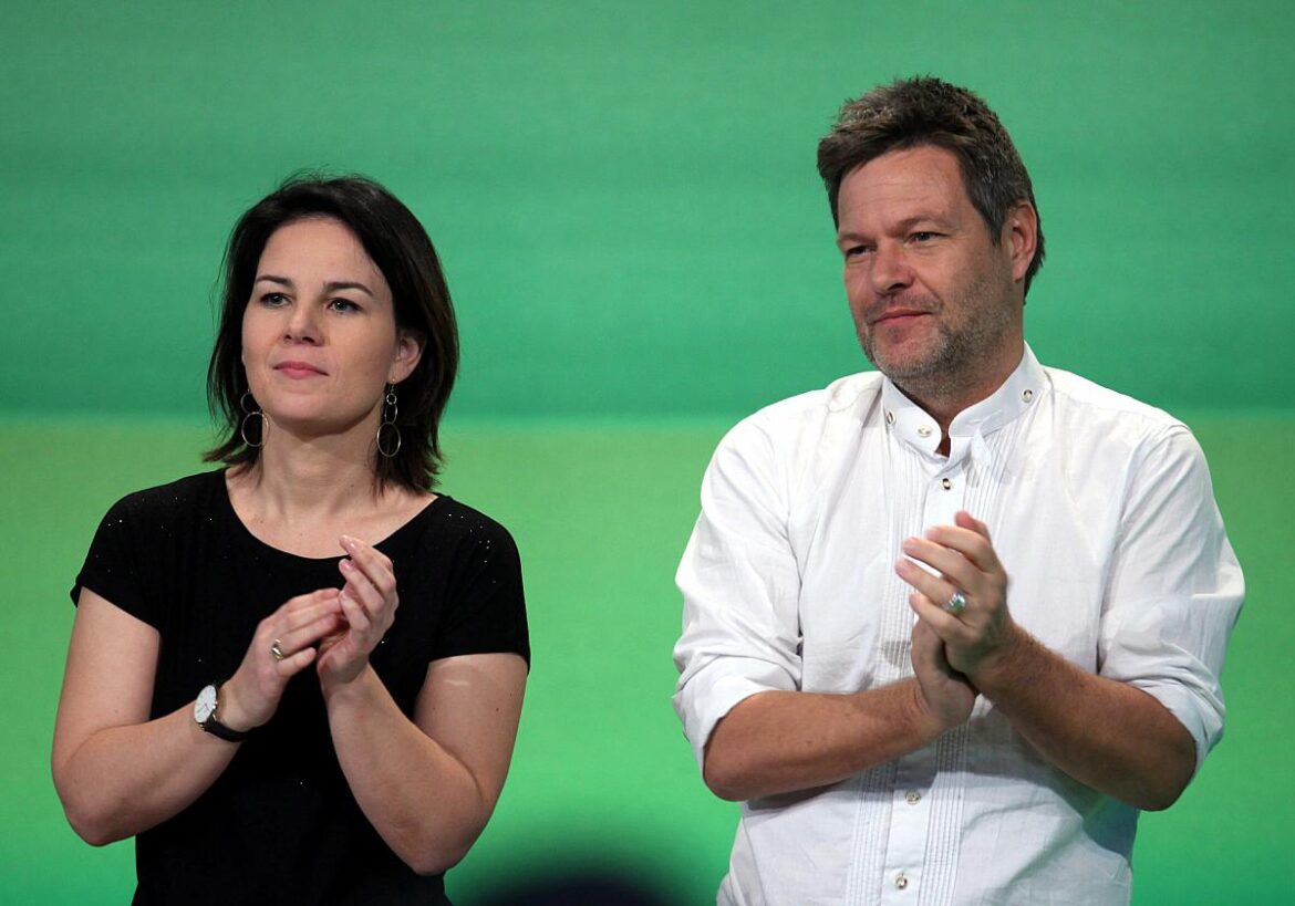 Insa: Grüne mit leichten Zugewinnen