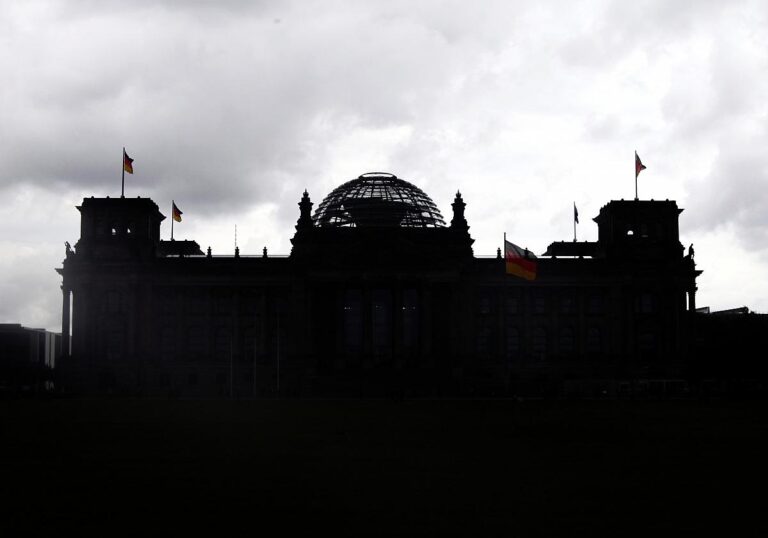 Gutachten hält U-Ausschuss zu Warburg für verfassungskonform