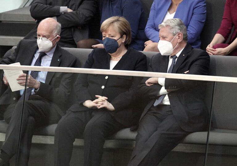 Alt-Bundespräsident Gauck kritisiert Merkels Russlandpolitik
