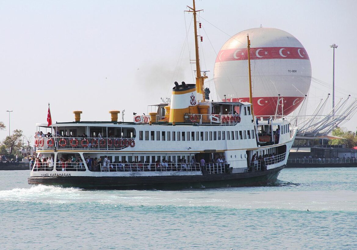 Türkei steuert auf Stichwahl zu - Vorwürfe von Wahlfälschung