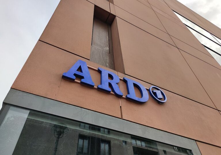 Haseloff beklagt hohe Krimi-Dichte bei ARD und ZDF