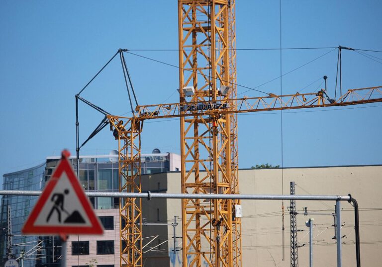 Gesetzentwurf: Bund will Aufträge nur bei Tarifbindung vergeben