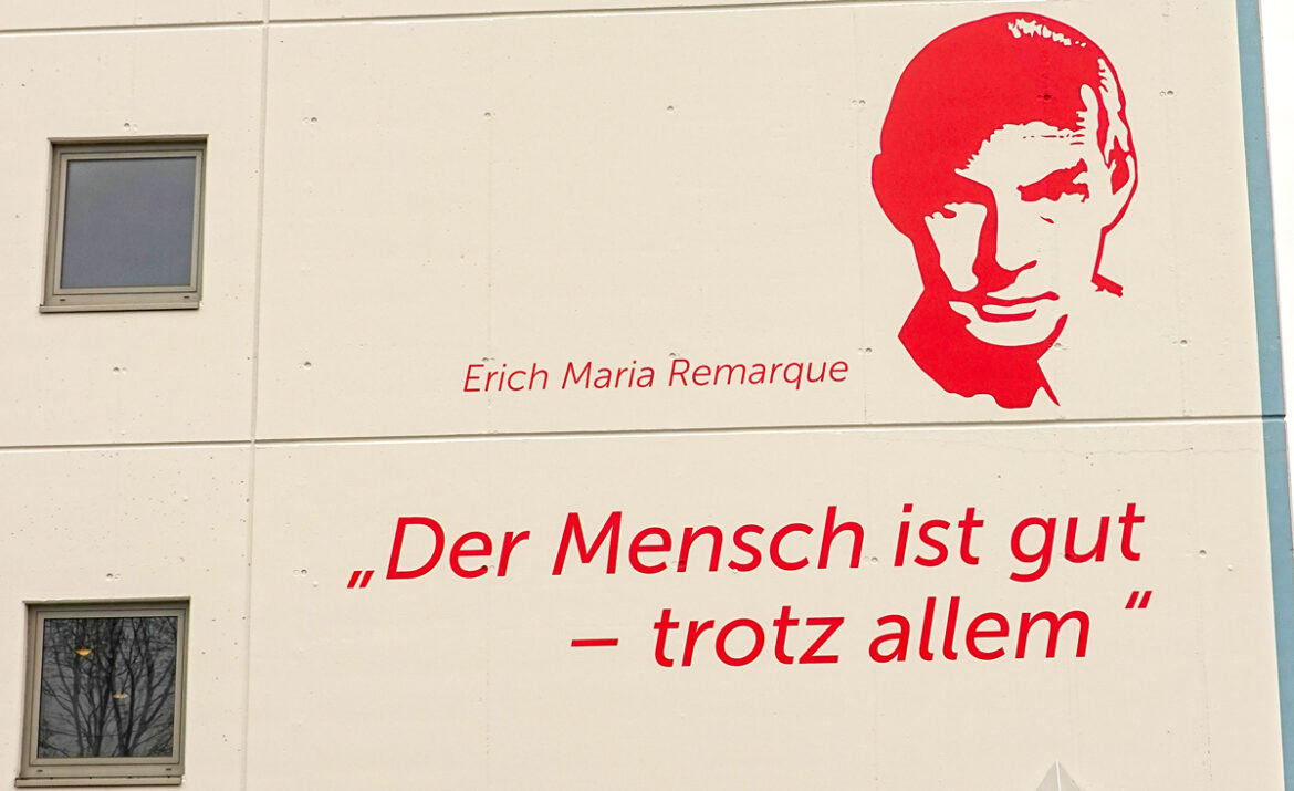 Remarque-Zitat am Bahnhof Osnabrück