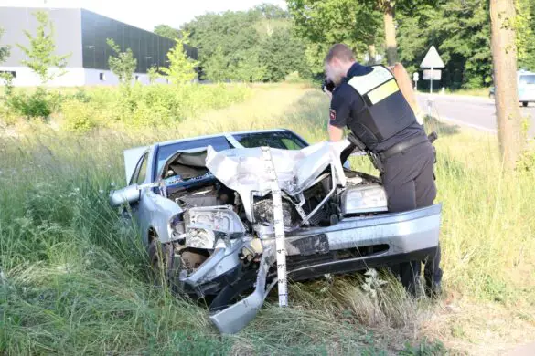 Tödlicher Unfall: PKW kollidiert mit zwei Motorrädern in Bramsche