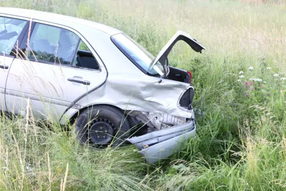 Tödlicher Unfall: PKW kollidiert mit zwei Motorrädern in Bramsche