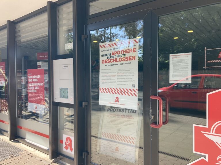 Auch die Bornau Apotheke ist an diesem Mittwoch geschlossen. / Foto: Schulte