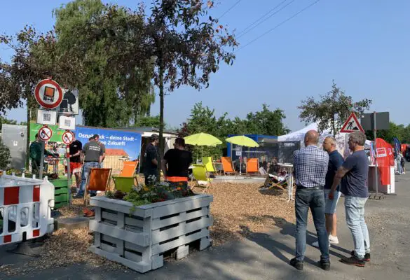 Aussteller aus der Region präsentieren sich bei der AUSBILDUNG 49. / Foto: Guss Aussteller aus der Region präsentieren sich bei der AUSBILDUNG 49. / Foto: Guss