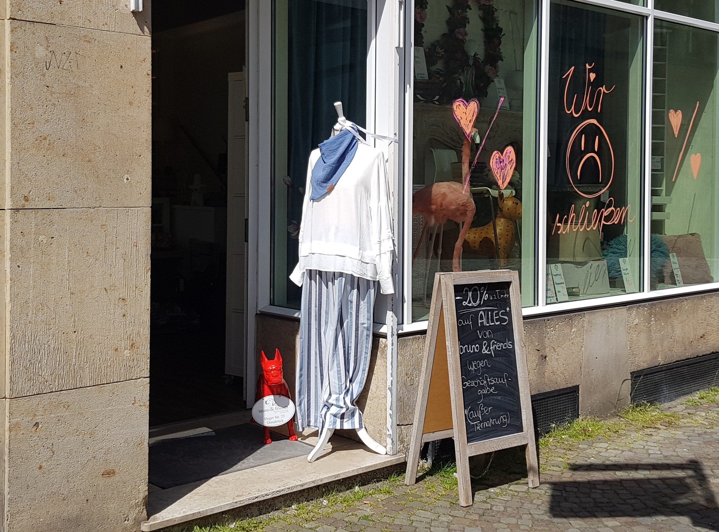 Bruno & Friends und Lille Royal in der Osnabrücker Altstadt schließen. / Foto: Rykov