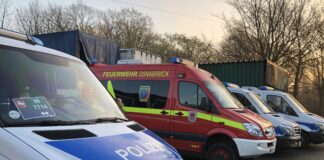 Dienstfahrzeuge von Polizei und Berufsfeuerwehr Osnabrück. / Archivbild: Pohlmann