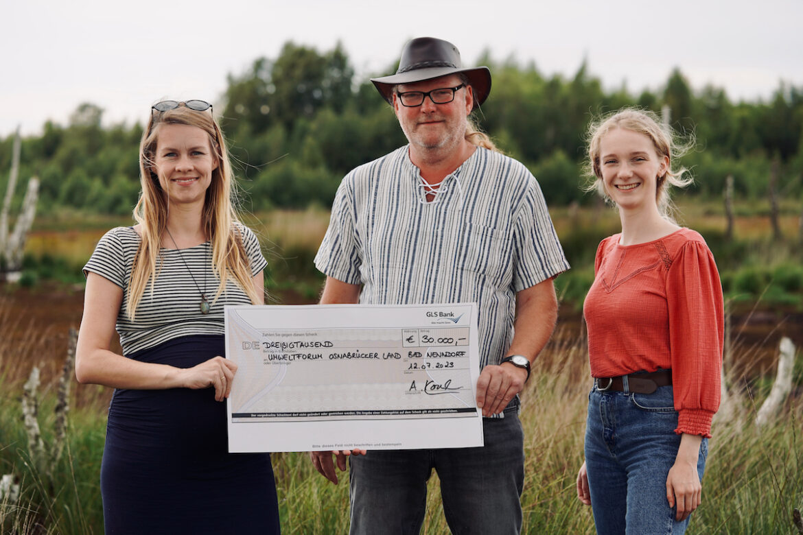 Checkübergabe im Venner Moor / Foto: Mission to Marsh