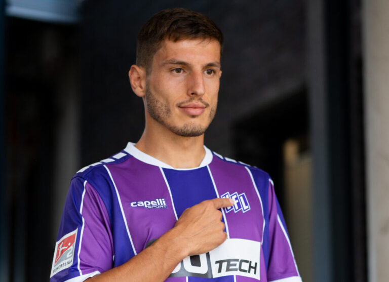 Bashkim Ajdini im neuen Trikot. / Foto: VfL Osnabrück (Drehteam)