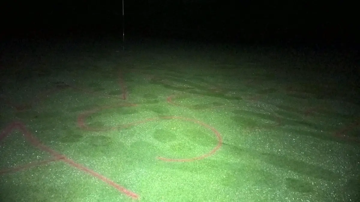 Das von Extinction Rebellion besprühte Grün am Osnabrücker Golfclub. / Foto: XR