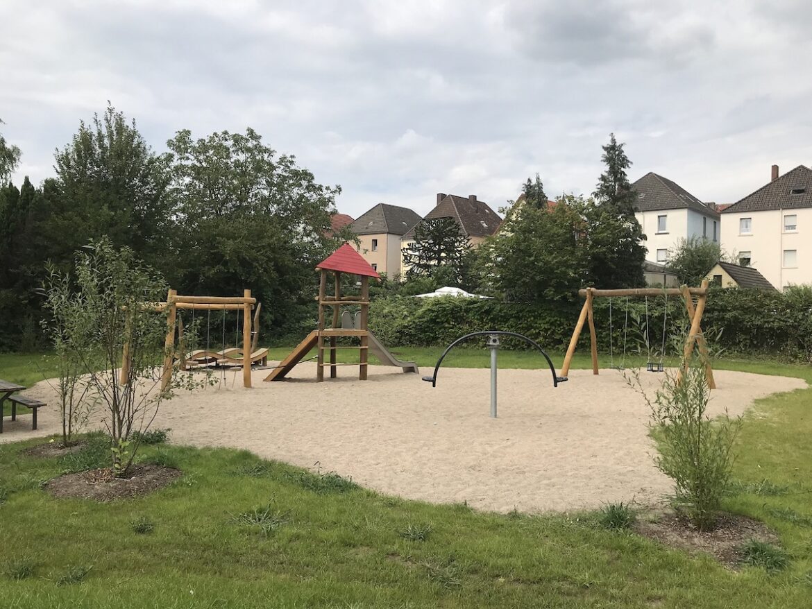 Spielplatz Tannenburgstraße / Foto: OSB, Marion Niemeyer