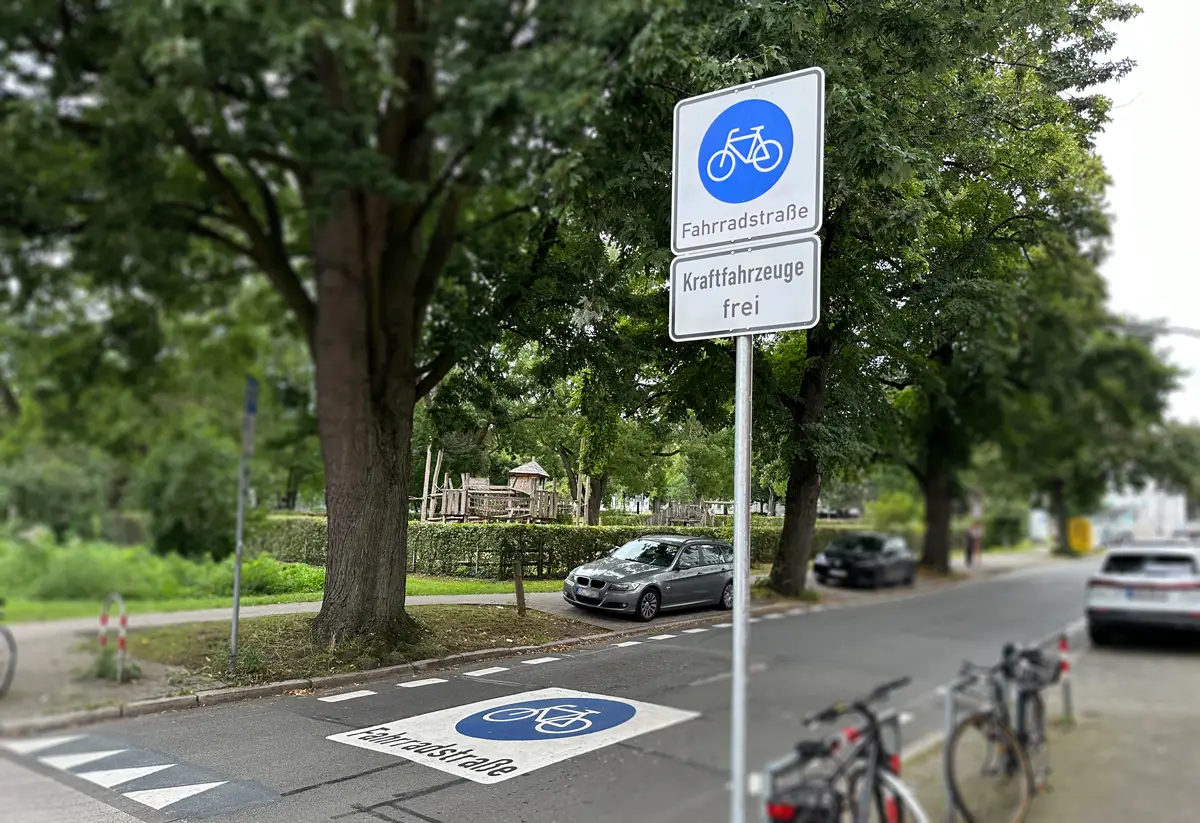 Fahrradstraße in der Wüste