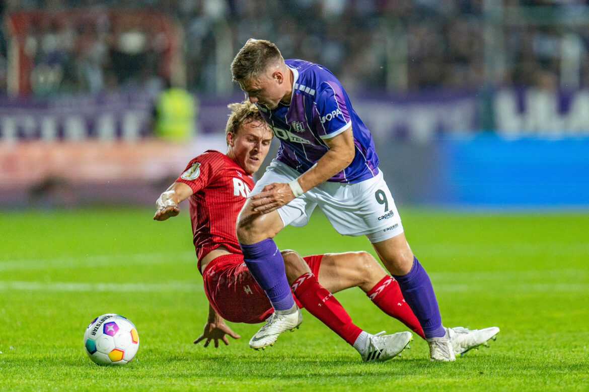 Der VfL (hier Erik Engelhardt) lieferte dem 1. FC Köln einen harten Fight. / IMAGO / Eibner