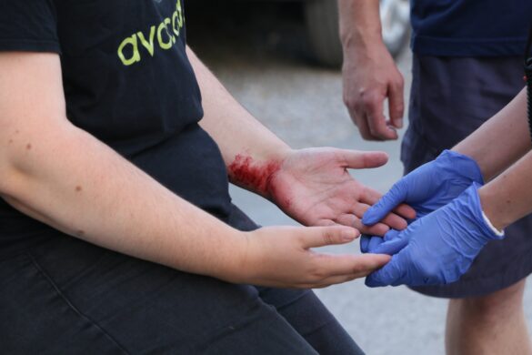 Unfallübung von Feuerwehr, Rettungsdienst und Polizei mit realistischer Darstellung in Wallenhorst-Rulle