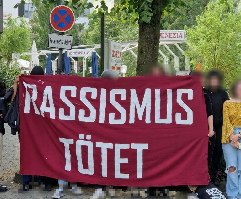 Am 2. September protestierte die Kampagne "Den Rechten die Räume nehmen" am Haarmansbrunen. / Foto: Mitmachkampagne Den Rechten die Räume nehmen