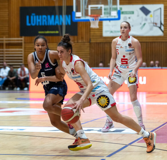 Girolive-Panthers unterliegen knapp gegen Eisvögel USC Freiburg, 30.09.2023 / Foto: Dieter Reinhard