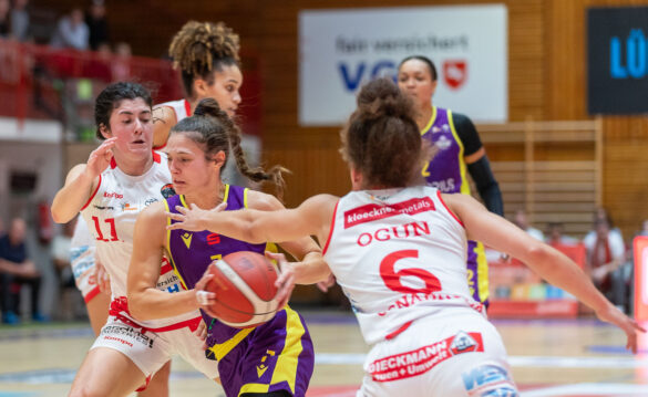 1DX27299 GiroLive Panthers Osnabrück gegen BG 74 Göttingen / Foto: Reinhard