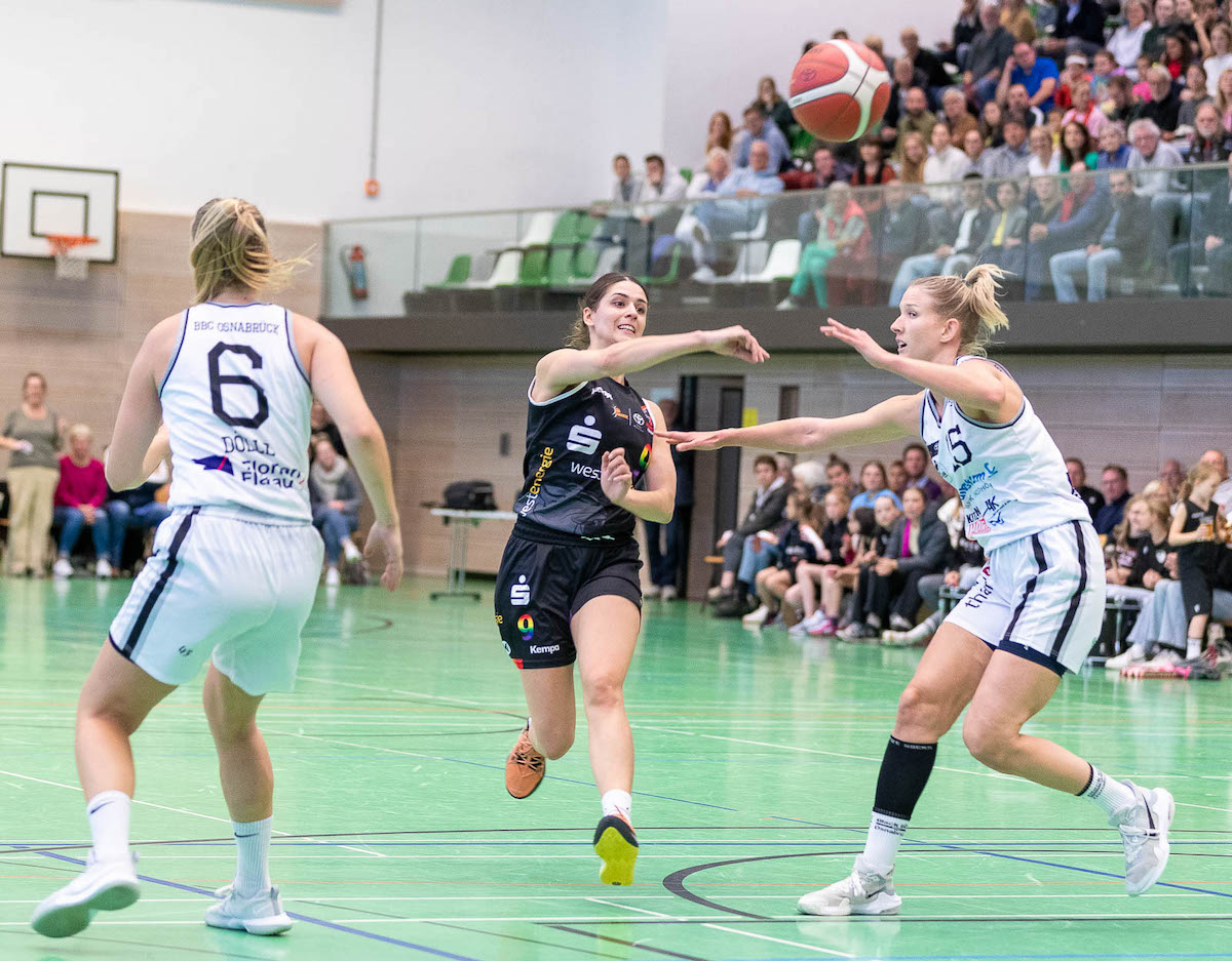 1DX27989 Girolive Panthers vs. BBC Black Bulls (15.10.2023) / Foto: Dieter Reinhard