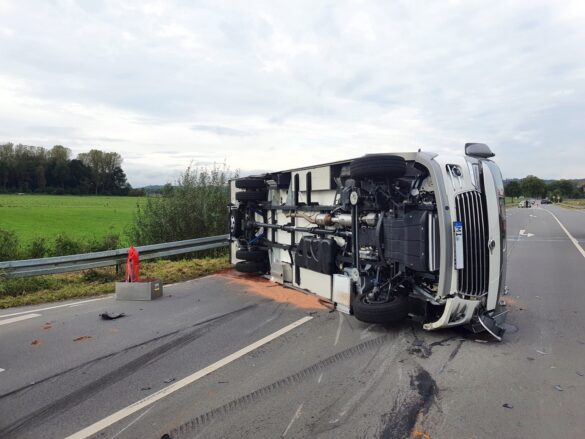 Umgekipptes Wohnmobil