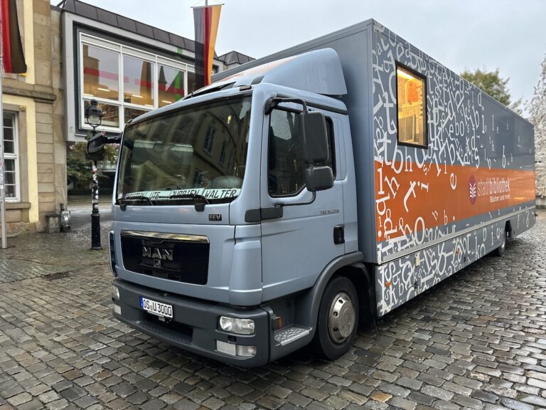 Bücherbus der Stadtbibliothek Osnabrück / Foto: Pohlmann