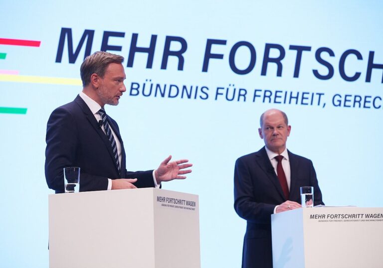 Christian Lindner (FDP) und Olaf Scholz (SPD)