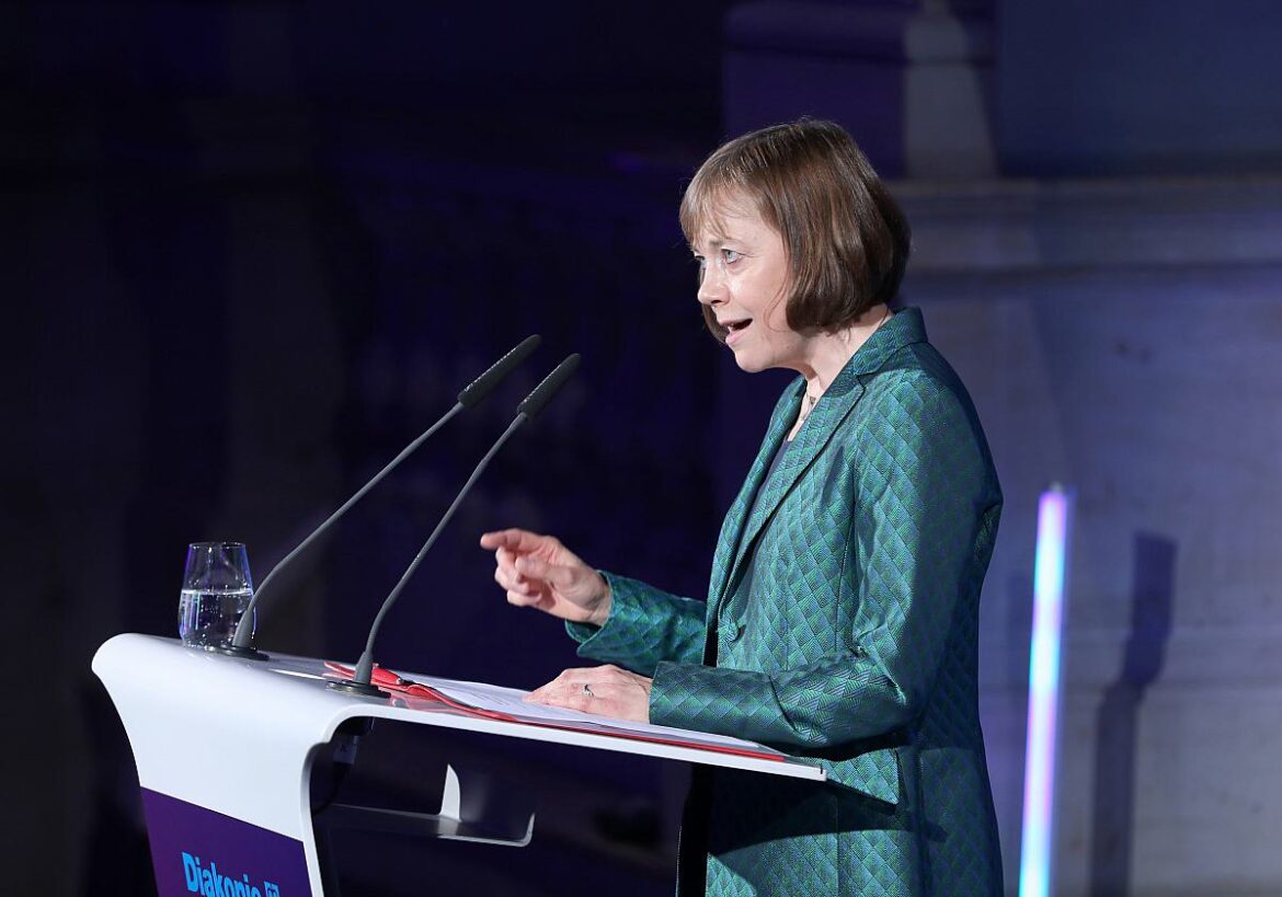 EKD-Ratsvorsitzende spricht sich für mehr legale Zugangswege nach Europa aus