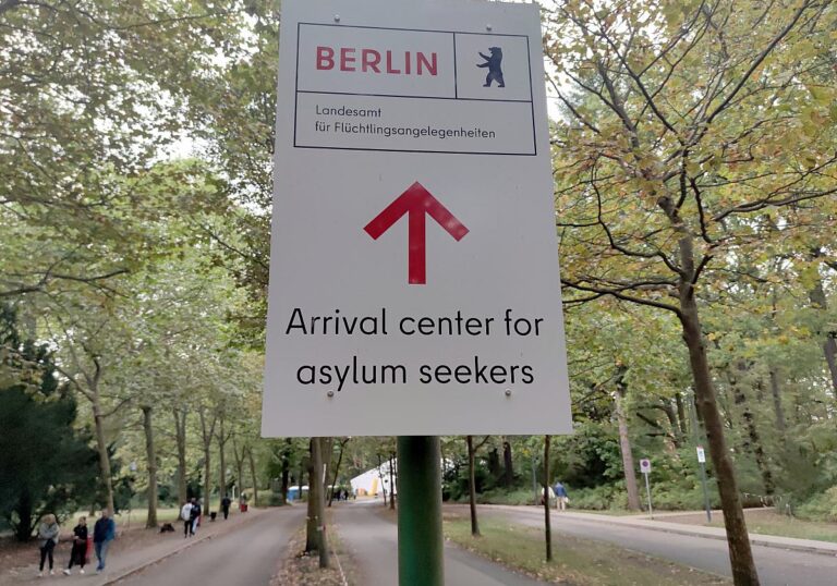 Symbolbild Asyl, Flüchtlinge