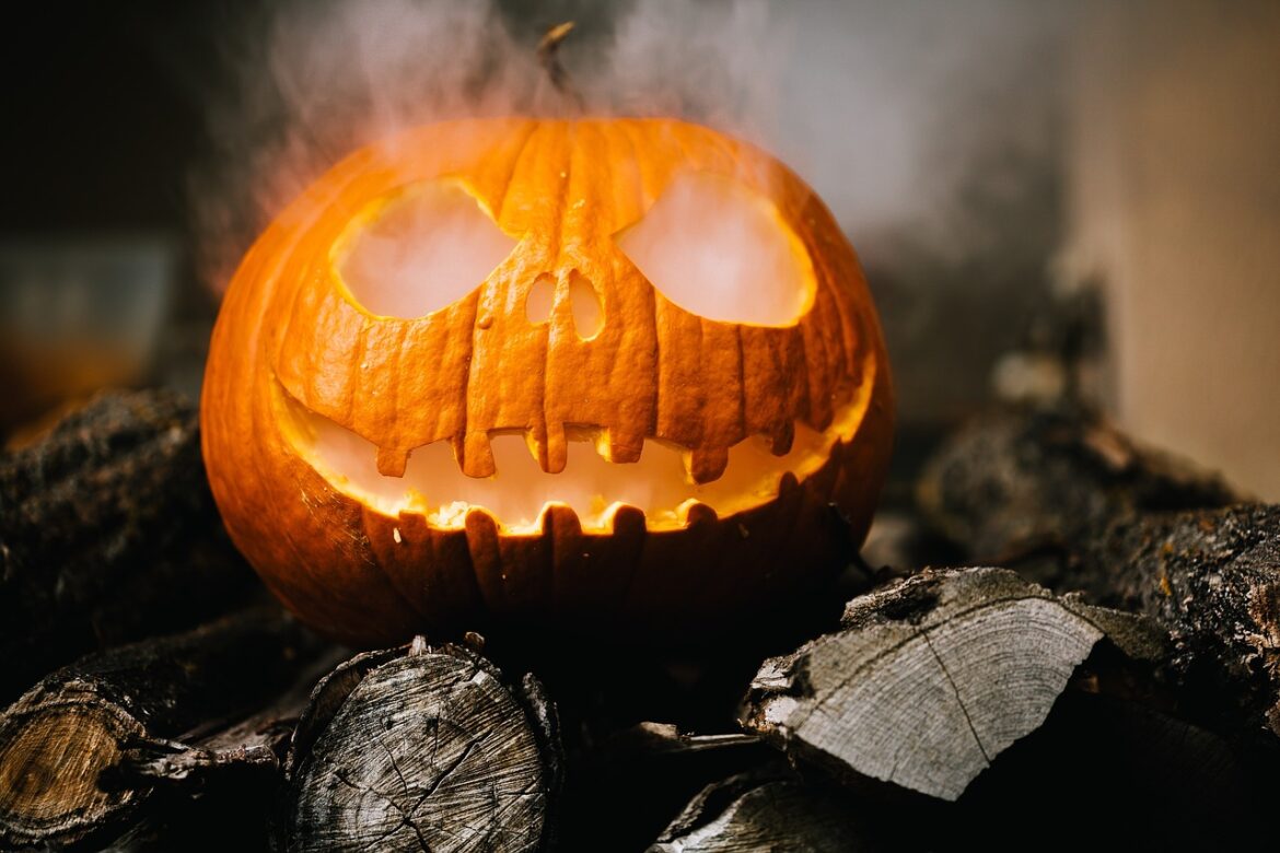 Symbolbild Halloween Kürbis / Foto: Benjamin Balazs, Pixabay
