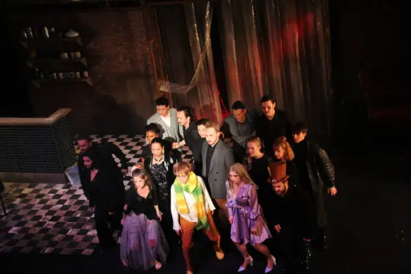 Starkes Ensemble bei "Sweeney Todd" am IfM. / Foto: Dominik Lapp