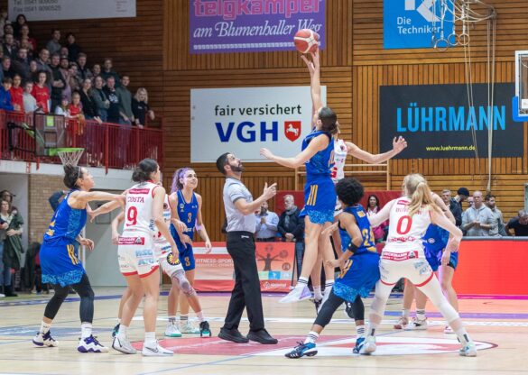 1DX21569 OSC Panthers vs. Alba Berlin (26.11.2023) / Foto: Dieter Reinhard