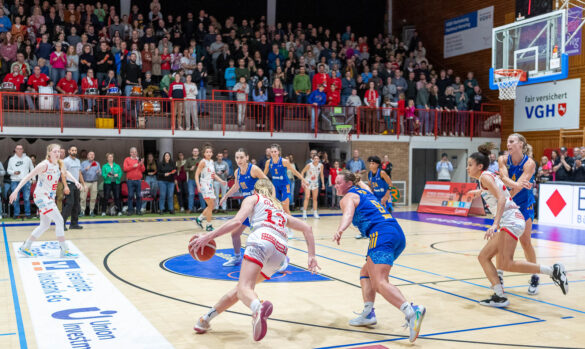 1DX22112 OSC Panthers vs. Alba Berlin (26.11.2023) / Foto: Dieter Reinhard