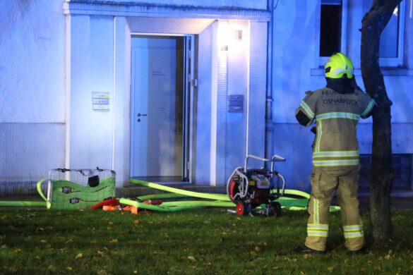 Gebäudebrand mit Menschenleben in Gefahr im Schinkel. / Foto: Heiko Westermann Gebäudebrand mit Menschenleben in Gefahr im Schinkel