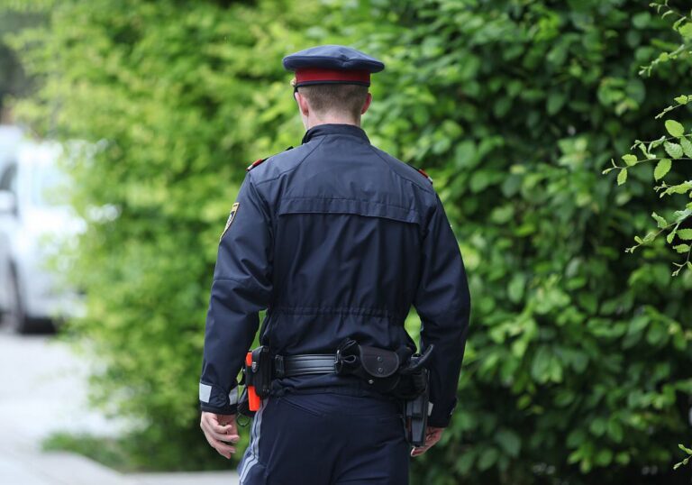 Österreichischer Polizist