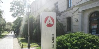 Schild Agentur für Arbeit