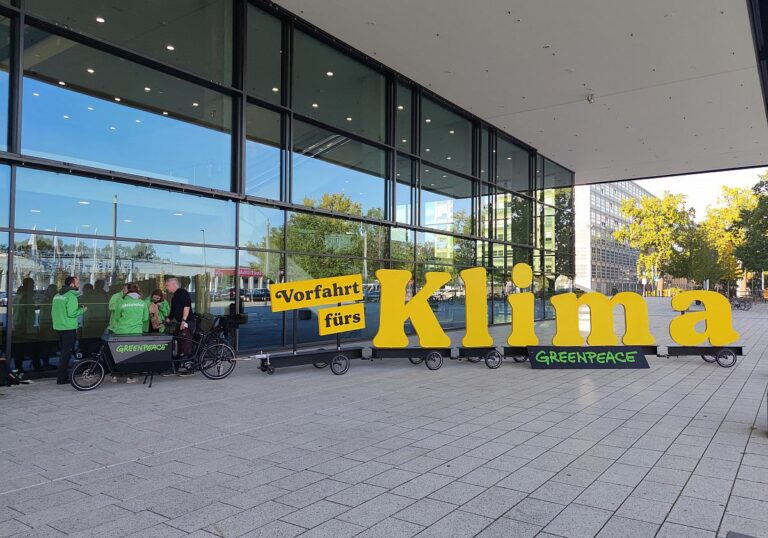 Greenpeace "Vorwärts fürs Klima"