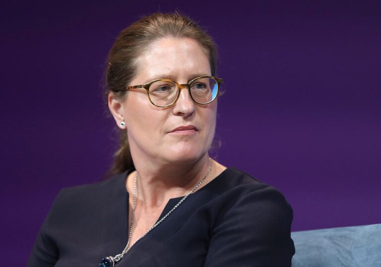 Susanne Wiegand Chefin des Augsburger Rüstungsunternehmens Renk)