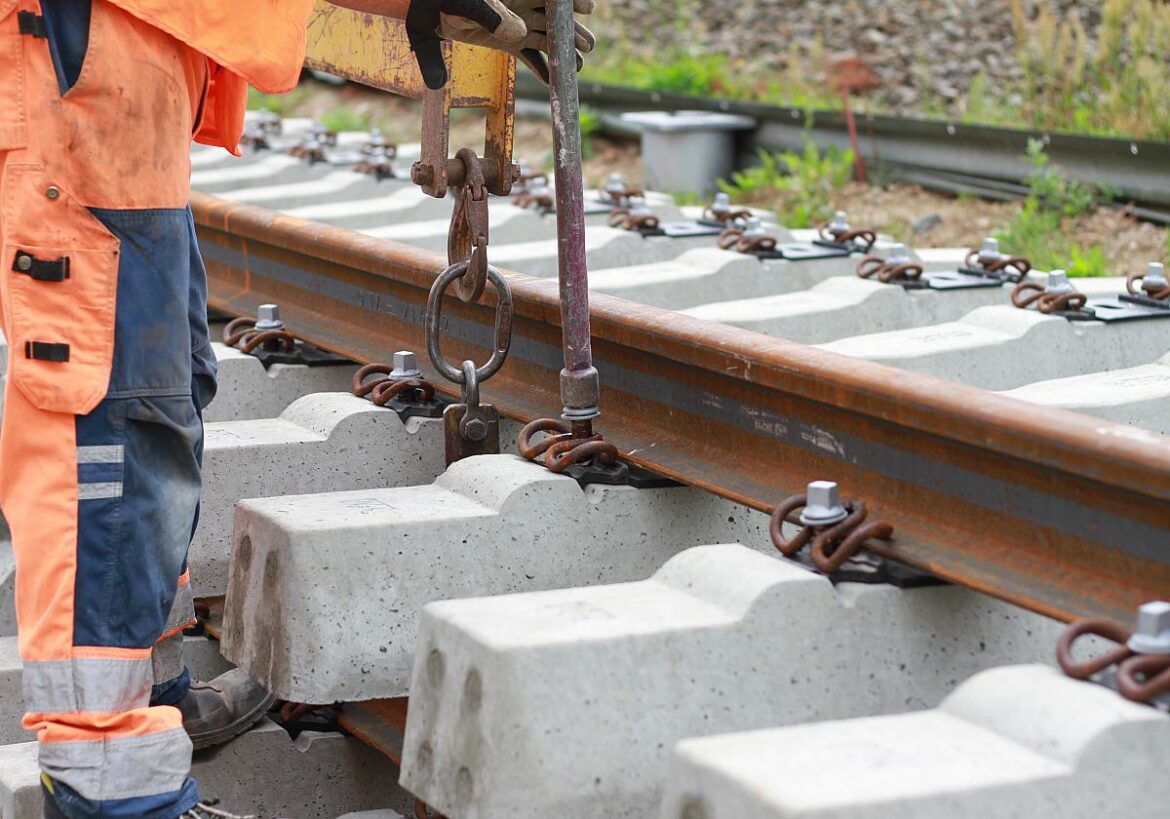 Zugschienen Reparatur