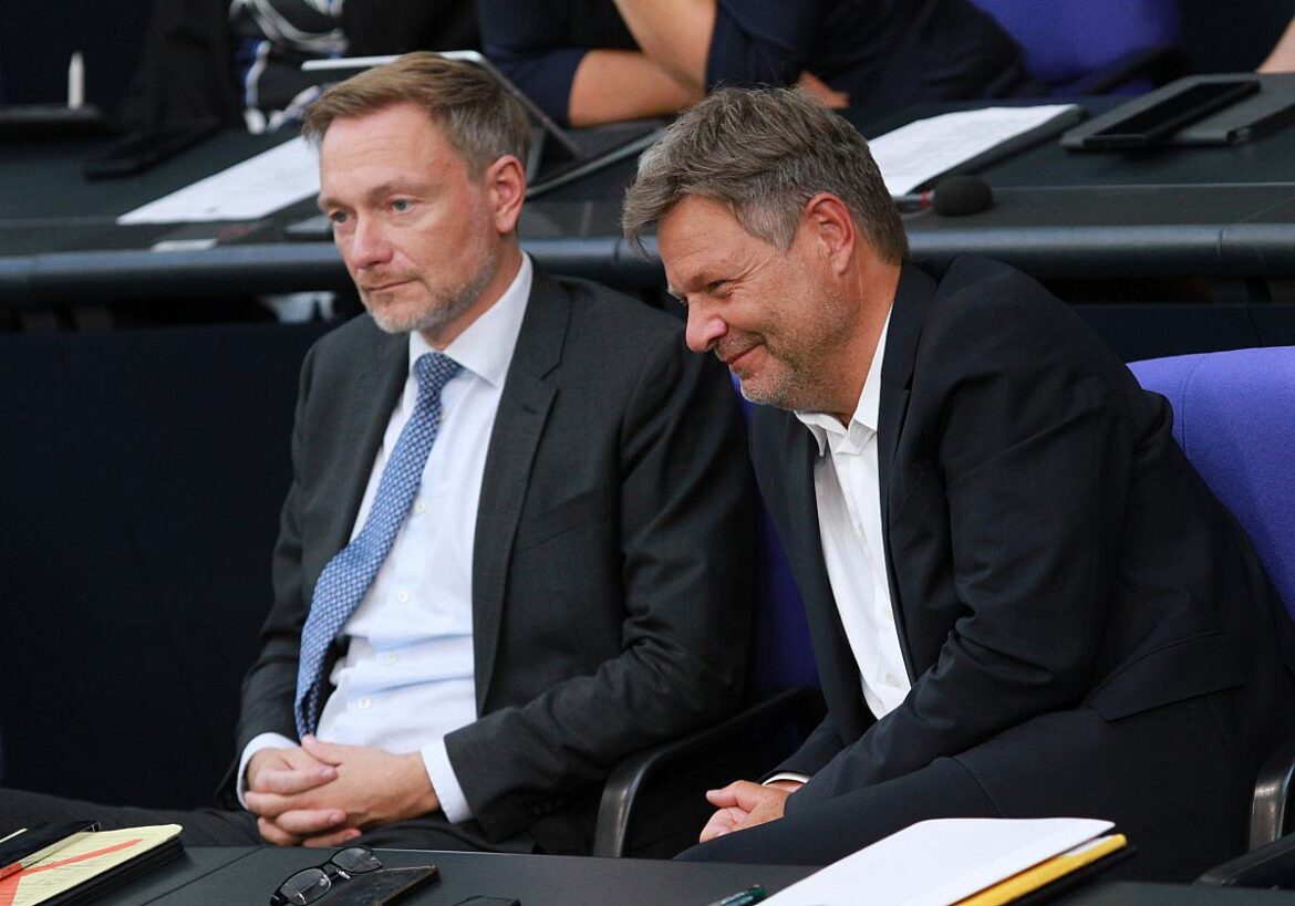 Bundesfinanzminister Christian Lindner (FDP) und Bundeswirtschaftsminister Robert Habeck (Grüne)