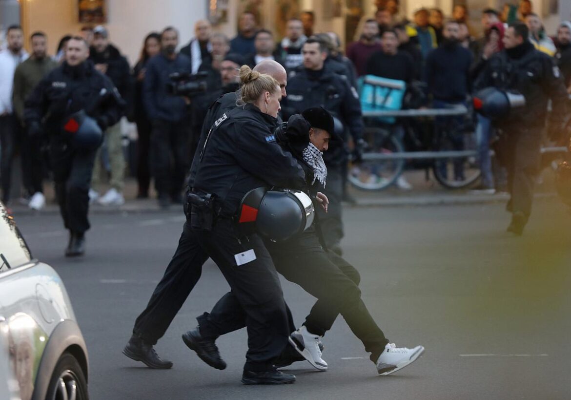 Polizeieinsatz auf Demonstration